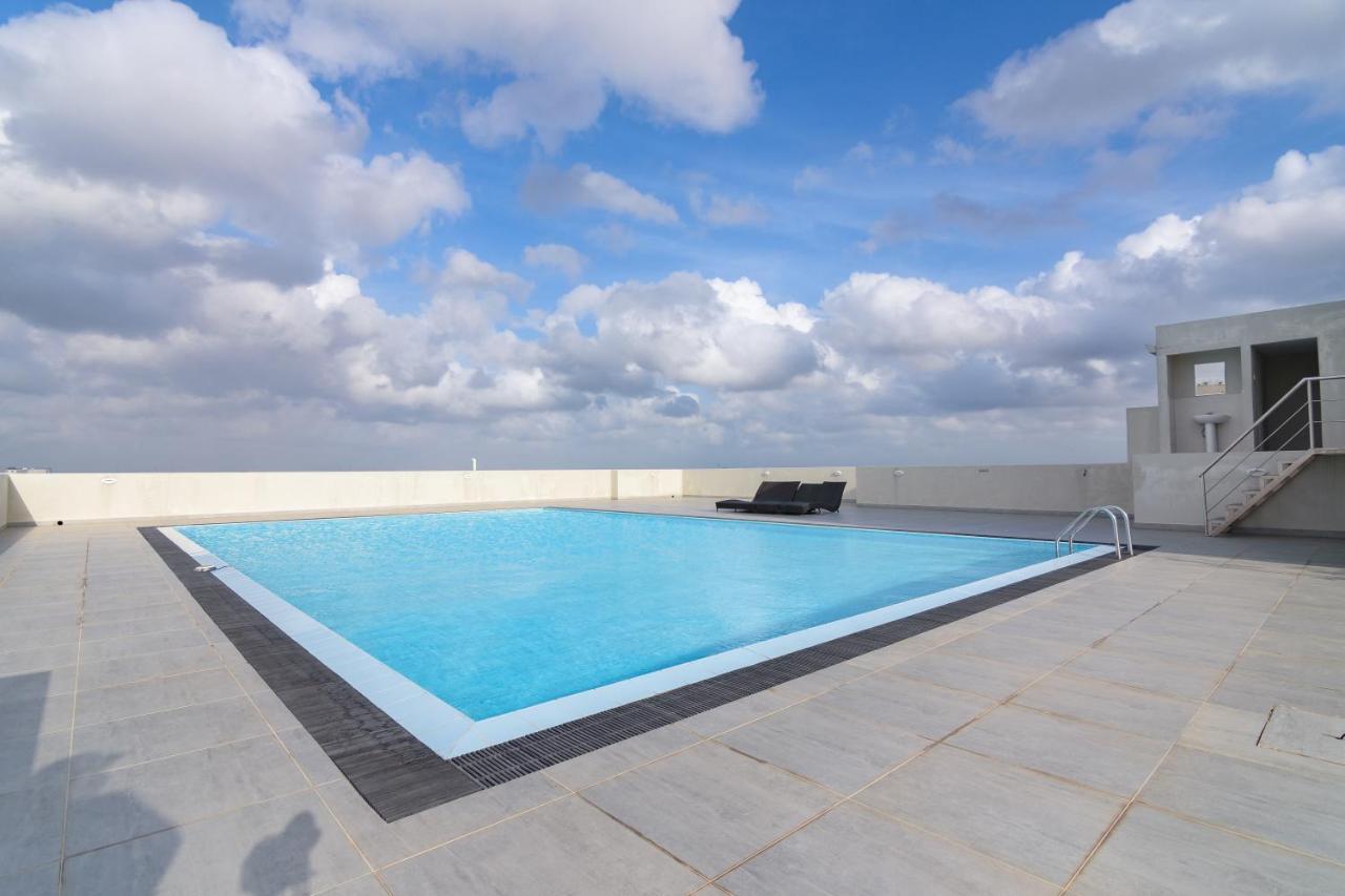 The Luxury Nest Apartment Maharagama Exterior photo